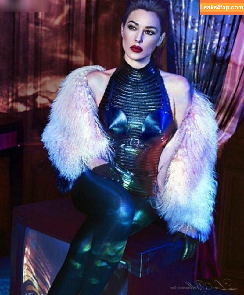 Monica Bellucci / aMonicaBellucci / bellucciginebra / monicabellucciofficiel leaked photo photo #0427