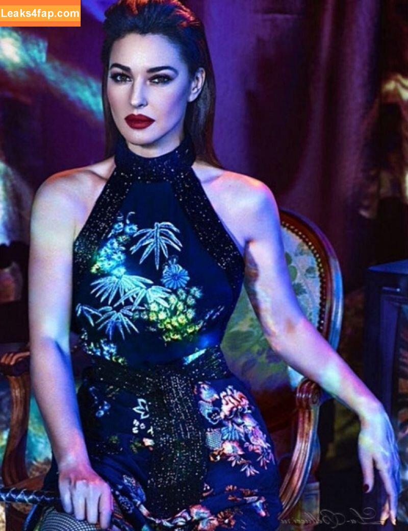 Monica Bellucci / aMonicaBellucci / bellucciginebra / monicabellucciofficiel слитое фото фото #0428