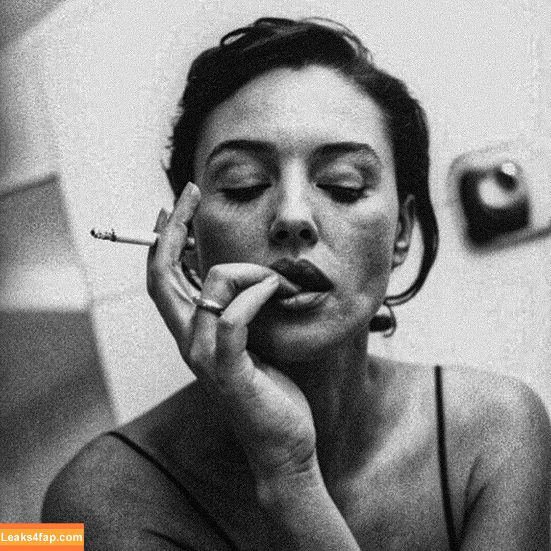 Monica Bellucci / aMonicaBellucci / bellucciginebra / monicabellucciofficiel leaked photo photo #0484