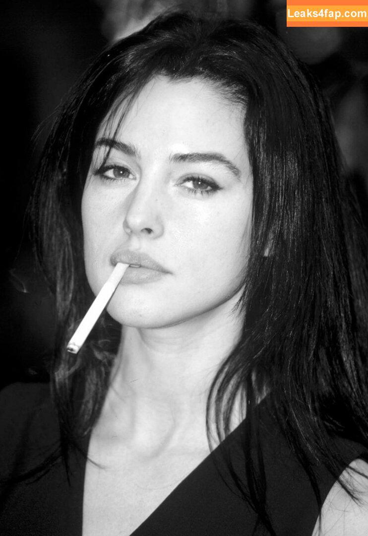 Monica Bellucci / aMonicaBellucci / bellucciginebra / monicabellucciofficiel leaked photo photo #0538