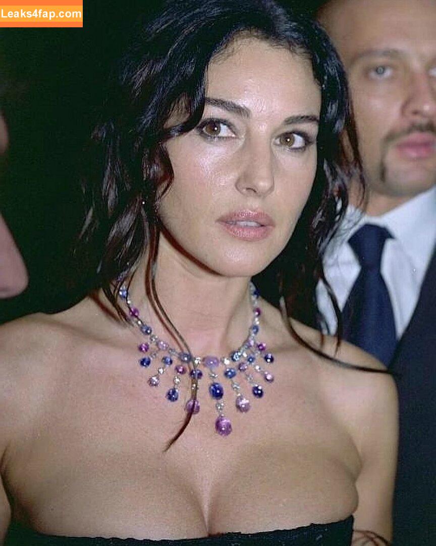 Monica Bellucci / aMonicaBellucci / bellucciginebra / monicabellucciofficiel слитое фото фото #0547