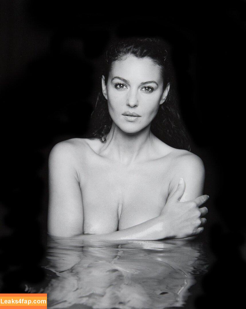 Monica Bellucci / aMonicaBellucci / bellucciginebra / monicabellucciofficiel leaked photo photo #0587