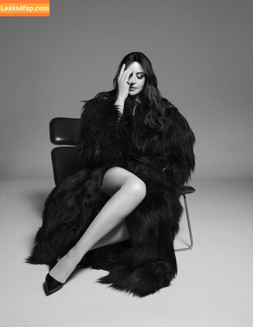 Monica Bellucci / aMonicaBellucci / bellucciginebra / monicabellucciofficiel leaked photo photo #0626