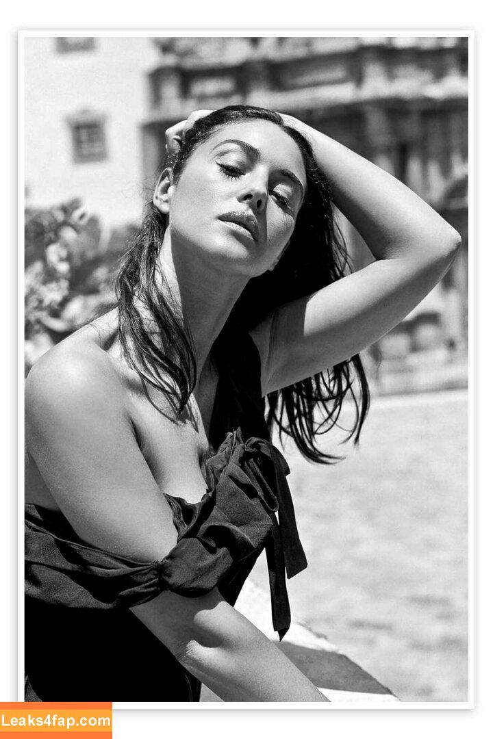 Monica Bellucci / aMonicaBellucci / bellucciginebra / monicabellucciofficiel leaked photo photo #0637