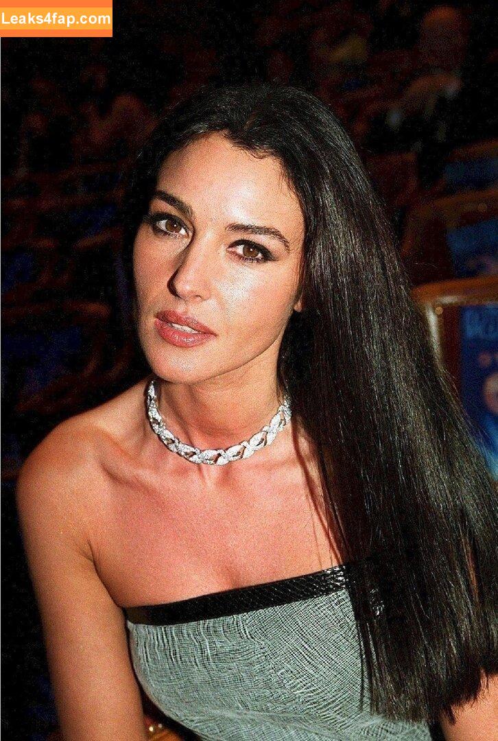 Monica Bellucci / aMonicaBellucci / bellucciginebra / monicabellucciofficiel leaked photo photo #0651