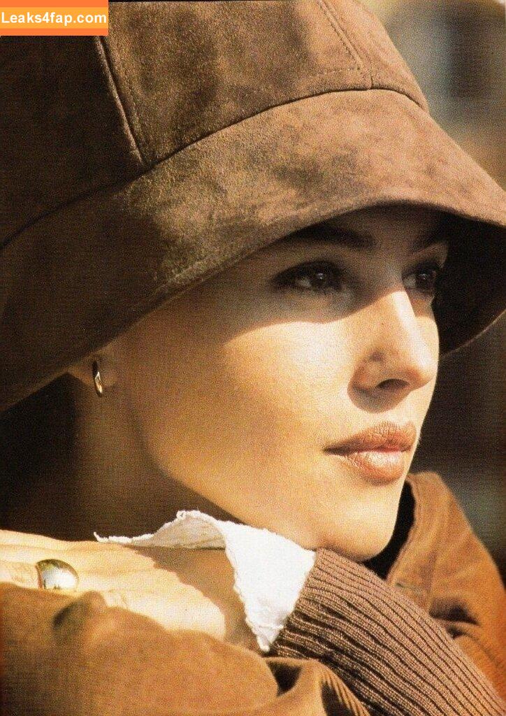 Monica Bellucci / aMonicaBellucci / bellucciginebra / monicabellucciofficiel leaked photo photo #0656