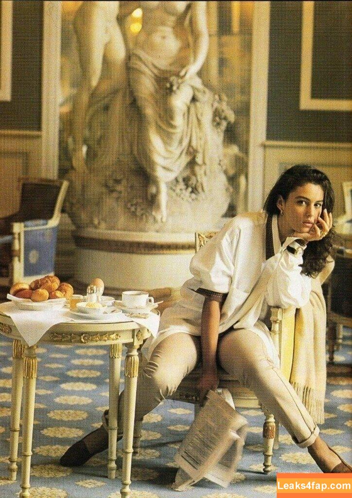 Monica Bellucci / aMonicaBellucci / bellucciginebra / monicabellucciofficiel leaked photo photo #0659