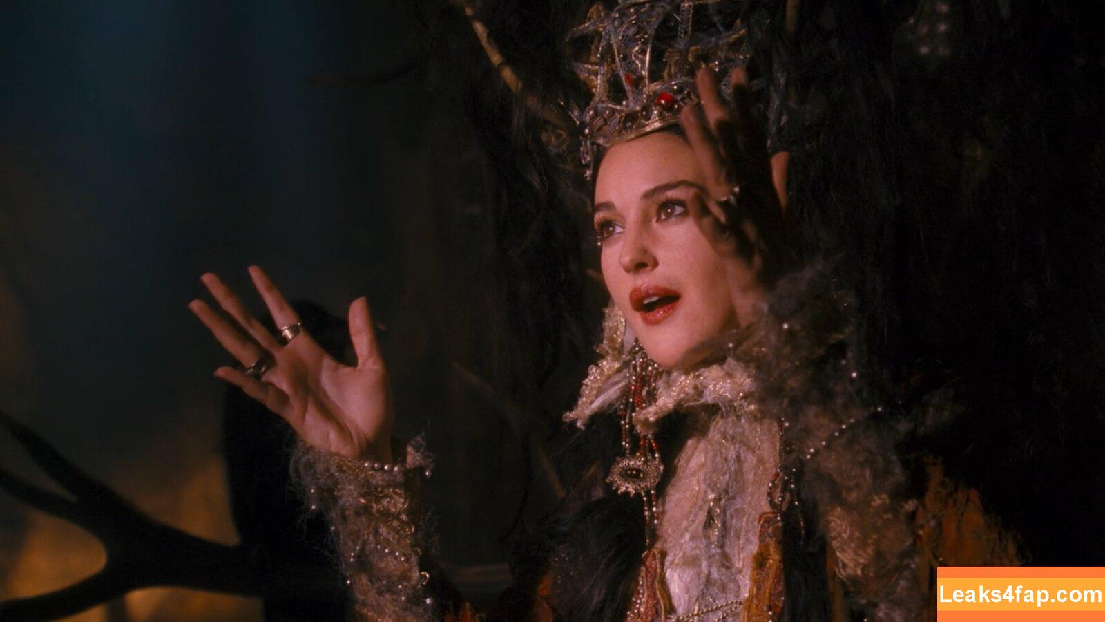 Monica Bellucci / aMonicaBellucci / bellucciginebra / monicabellucciofficiel слитое фото фото #0678