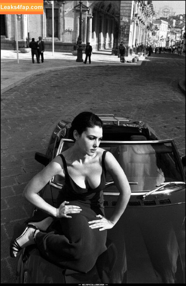 Monica Bellucci / aMonicaBellucci / bellucciginebra / monicabellucciofficiel leaked photo photo #0723