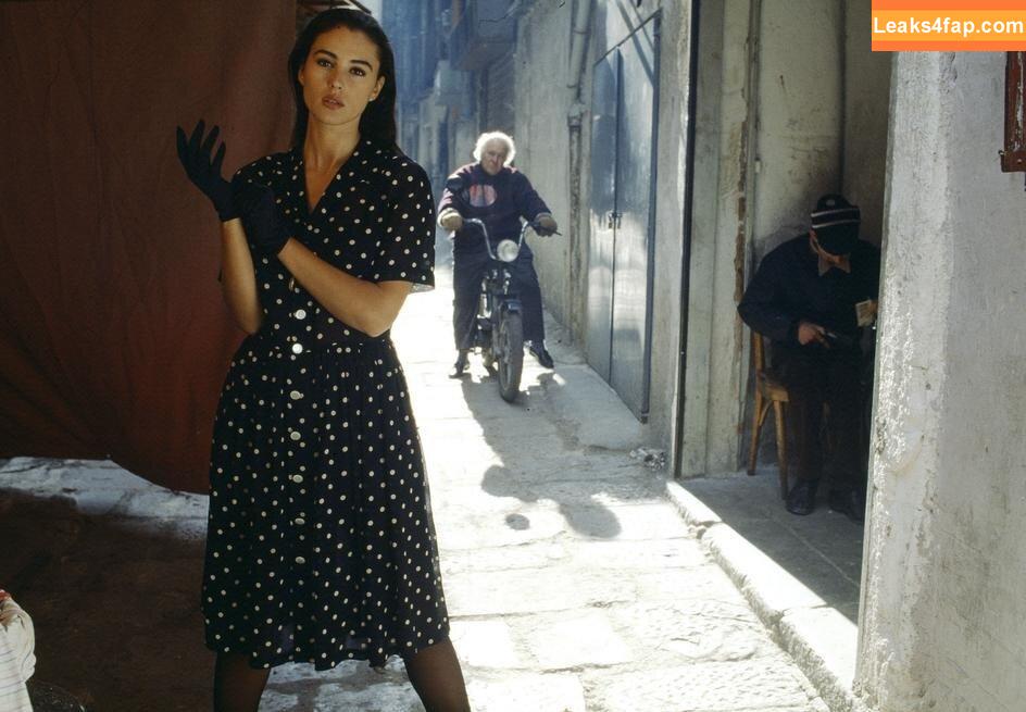 Monica Bellucci / aMonicaBellucci / bellucciginebra / monicabellucciofficiel слитое фото фото #0760