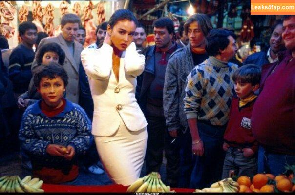 Monica Bellucci / aMonicaBellucci / bellucciginebra / monicabellucciofficiel слитое фото фото #0764