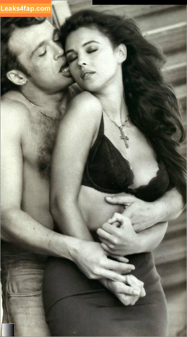 Monica Bellucci / aMonicaBellucci / bellucciginebra / monicabellucciofficiel leaked photo photo #0817