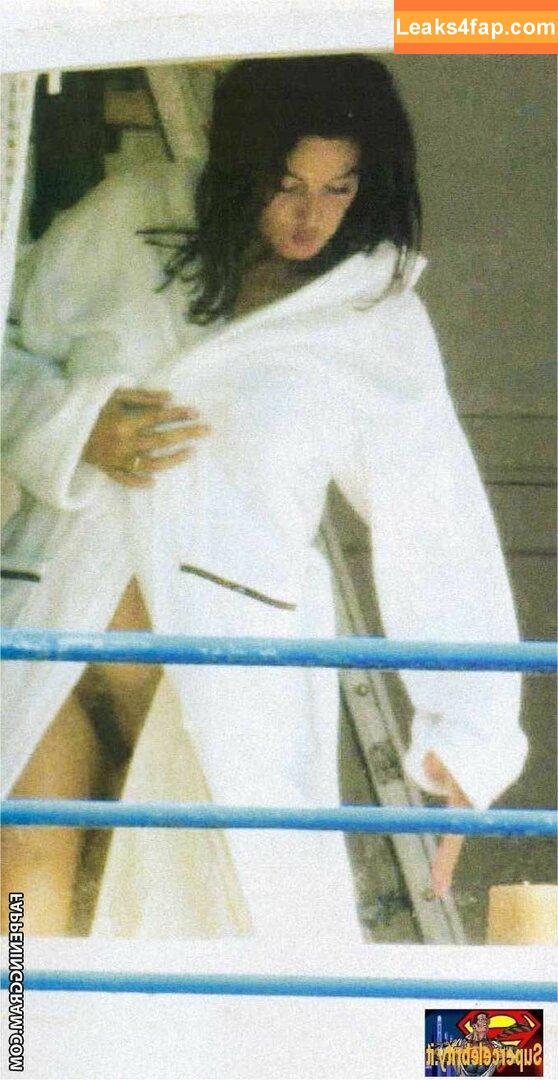 Monica Bellucci / aMonicaBellucci / bellucciginebra / monicabellucciofficiel leaked photo photo #0832