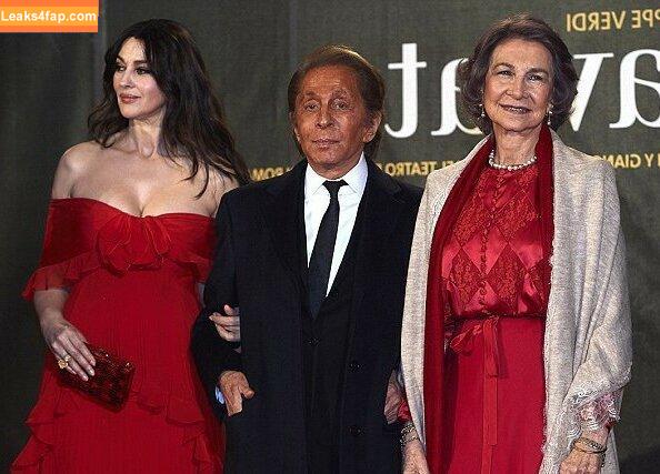 Monica Bellucci / aMonicaBellucci / bellucciginebra / monicabellucciofficiel leaked photo photo #0952