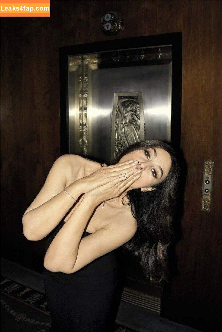 Monica Bellucci / aMonicaBellucci / bellucciginebra / monicabellucciofficiel слитое фото фото #0988