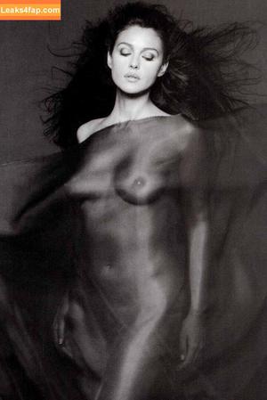 Monica Bellucci photo #0019