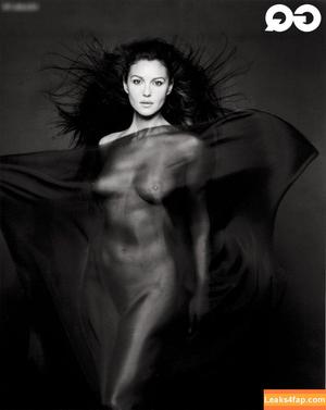 Monica Bellucci photo #0268