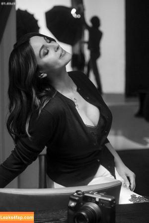 Monica Bellucci photo #0343