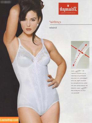 Monica Bellucci photo #0388