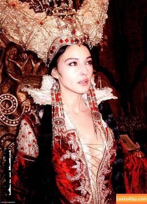 Monica Bellucci photo #0671