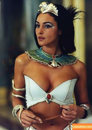 Monica Bellucci photo #0708