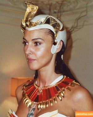 Monica Bellucci photo #0871