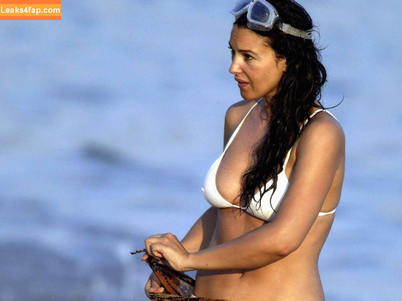Monica Bellucci / aMonicaBellucci / bellucciginebra / monicabellucciofficiel leaked photo photo #1014