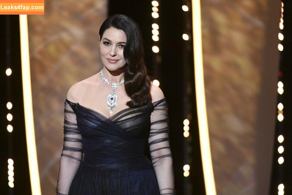 Monica Bellucci / aMonicaBellucci / bellucciginebra / monicabellucciofficiel leaked photo photo #1057