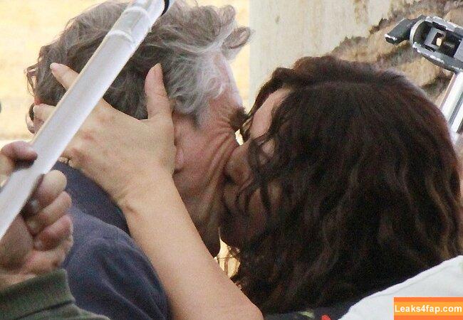 Monica Bellucci / aMonicaBellucci / monicabellucciofficiel leaked photo photo #1089
