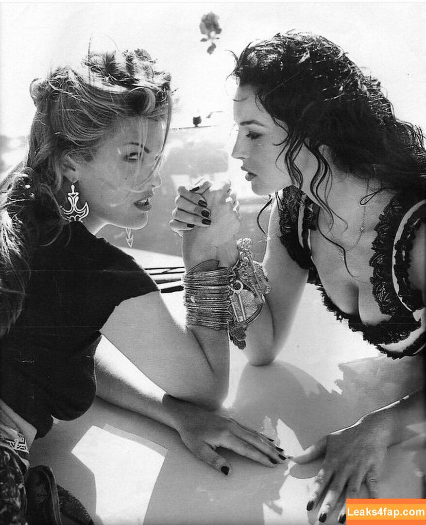 Monica Bellucci / aMonicaBellucci / bellucciginebra / monicabellucciofficiel leaked photo photo #1301