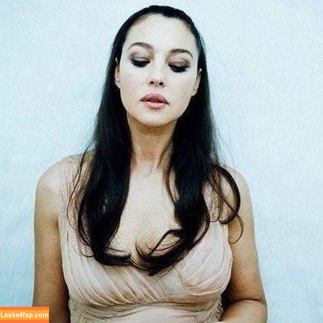 Monica Bellucci / aMonicaBellucci / bellucciginebra / monicabellucciofficiel leaked photo photo #1346