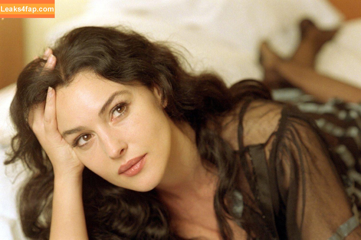 Monica Bellucci / aMonicaBellucci / bellucciginebra / monicabellucciofficiel leaked photo photo #1374