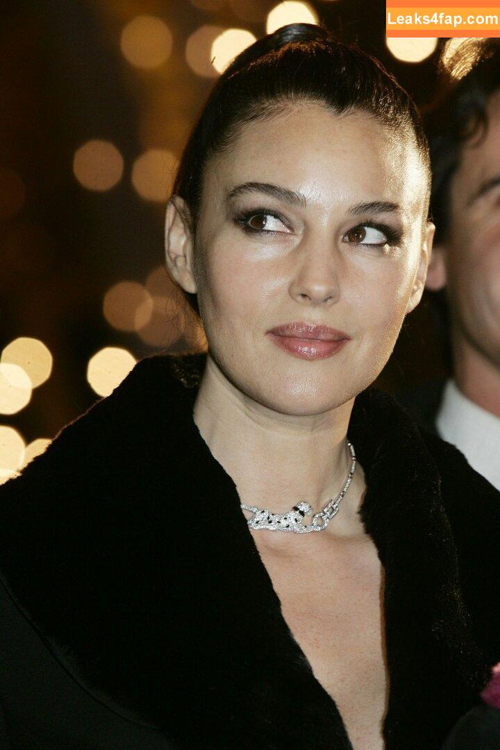 Monica Bellucci / aMonicaBellucci / bellucciginebra / monicabellucciofficiel слитое фото фото #1386