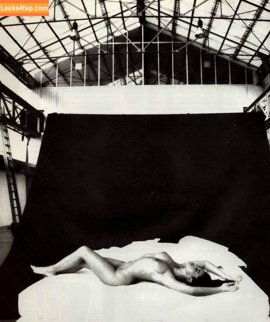 Monica Bellucci / aMonicaBellucci / bellucciginebra / monicabellucciofficiel leaked photo photo #1454