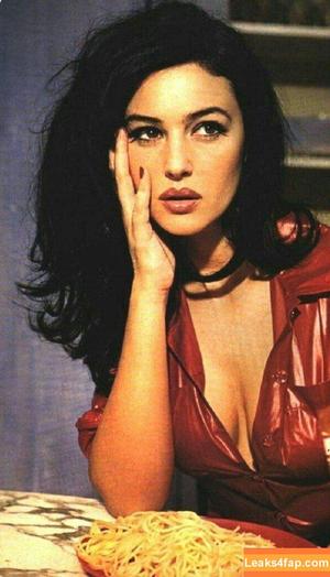 Monica Bellucci photo #1033