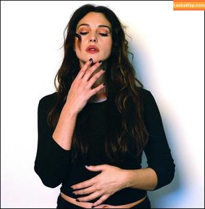 Monica Bellucci photo #1068