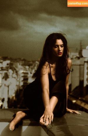 Monica Bellucci photo #1111
