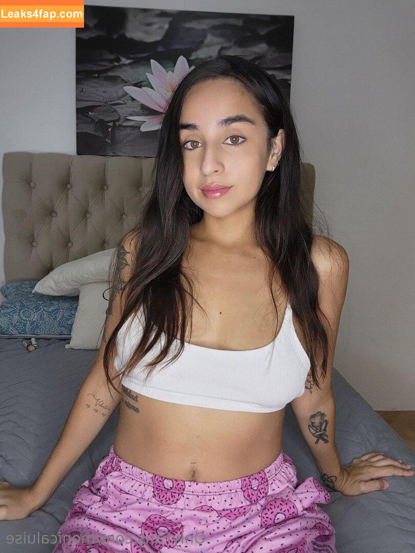 Monicaluise / akanelegann leaked photo photo #0025