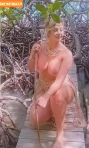 Monicest photo #0012