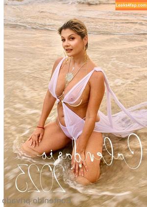 Monicest photo #0033