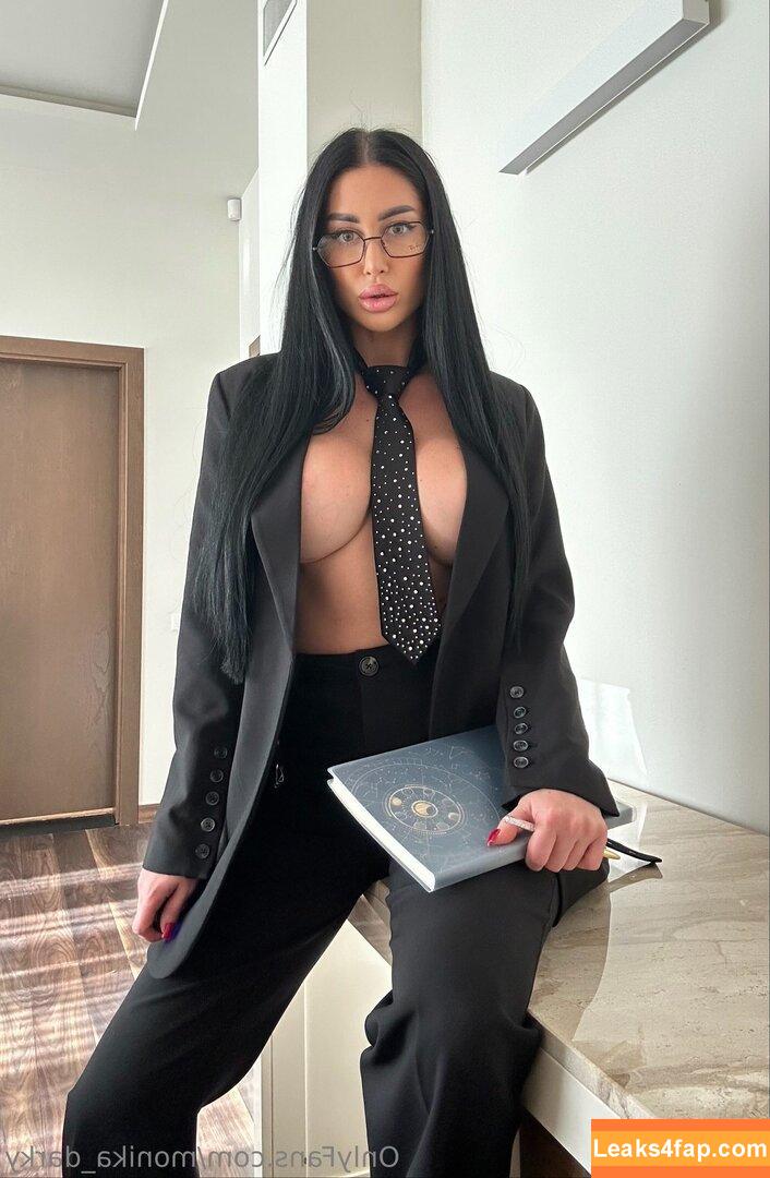 monika_darky /  leaked photo photo #0037
