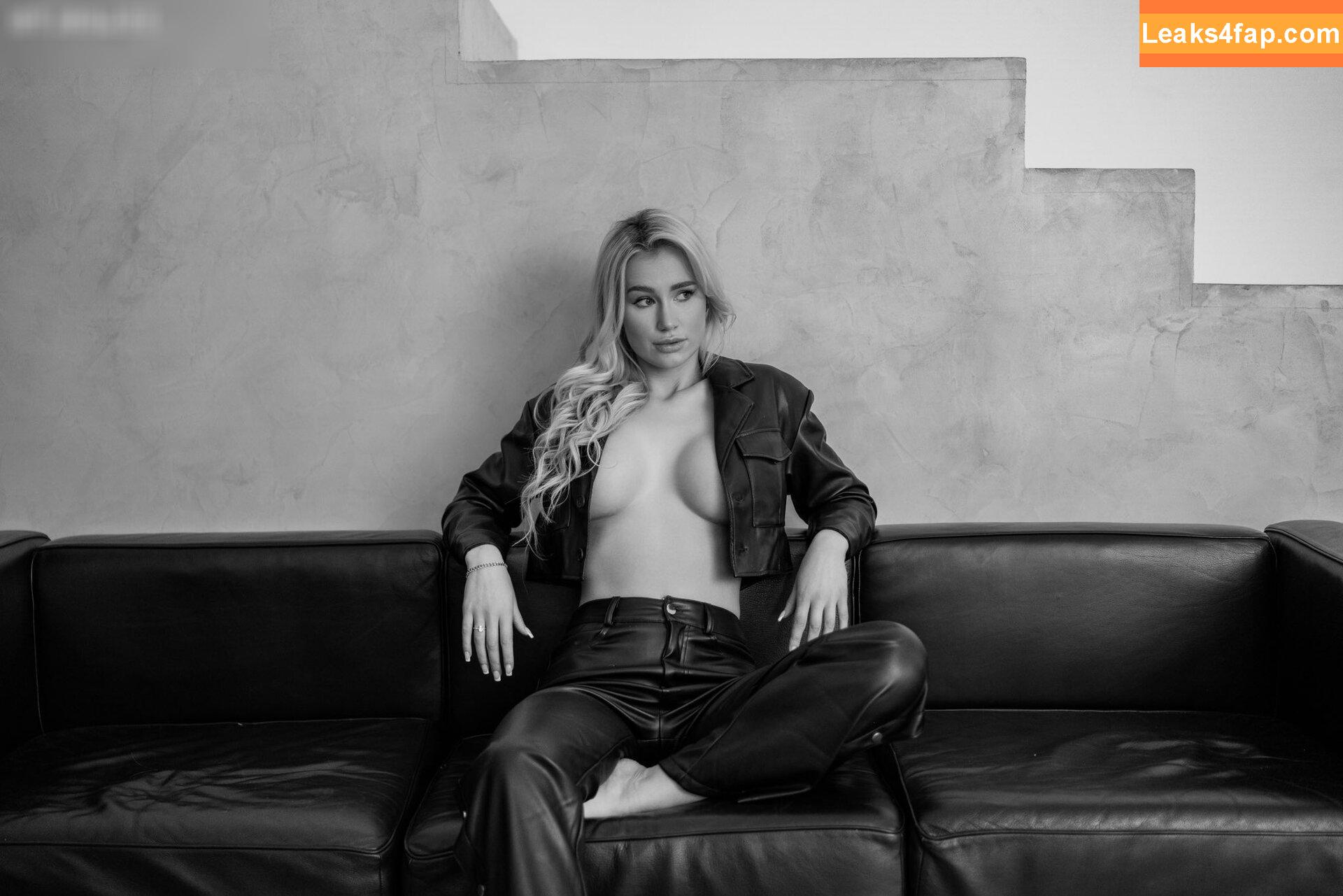Monika Jasmin Wulf / Jassi_Hot_VIP / Monika_Jasmin_ слитое фото фото #0035