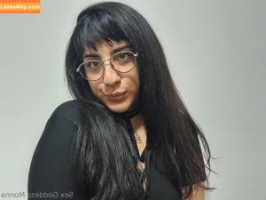 monnaxxx photo #0017