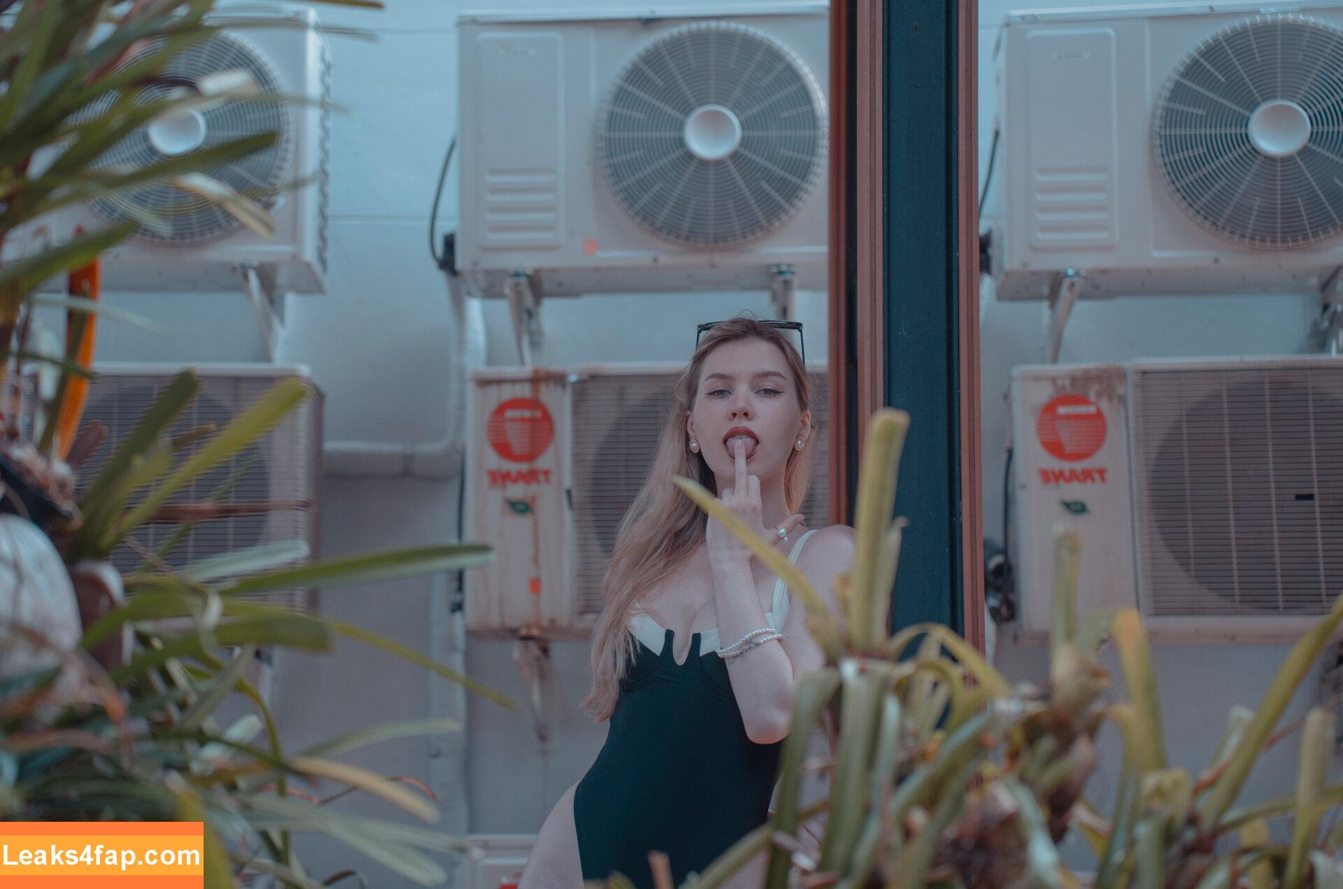 Mood Asmr / asmr_mood / asmrmood leaked photo photo #0443