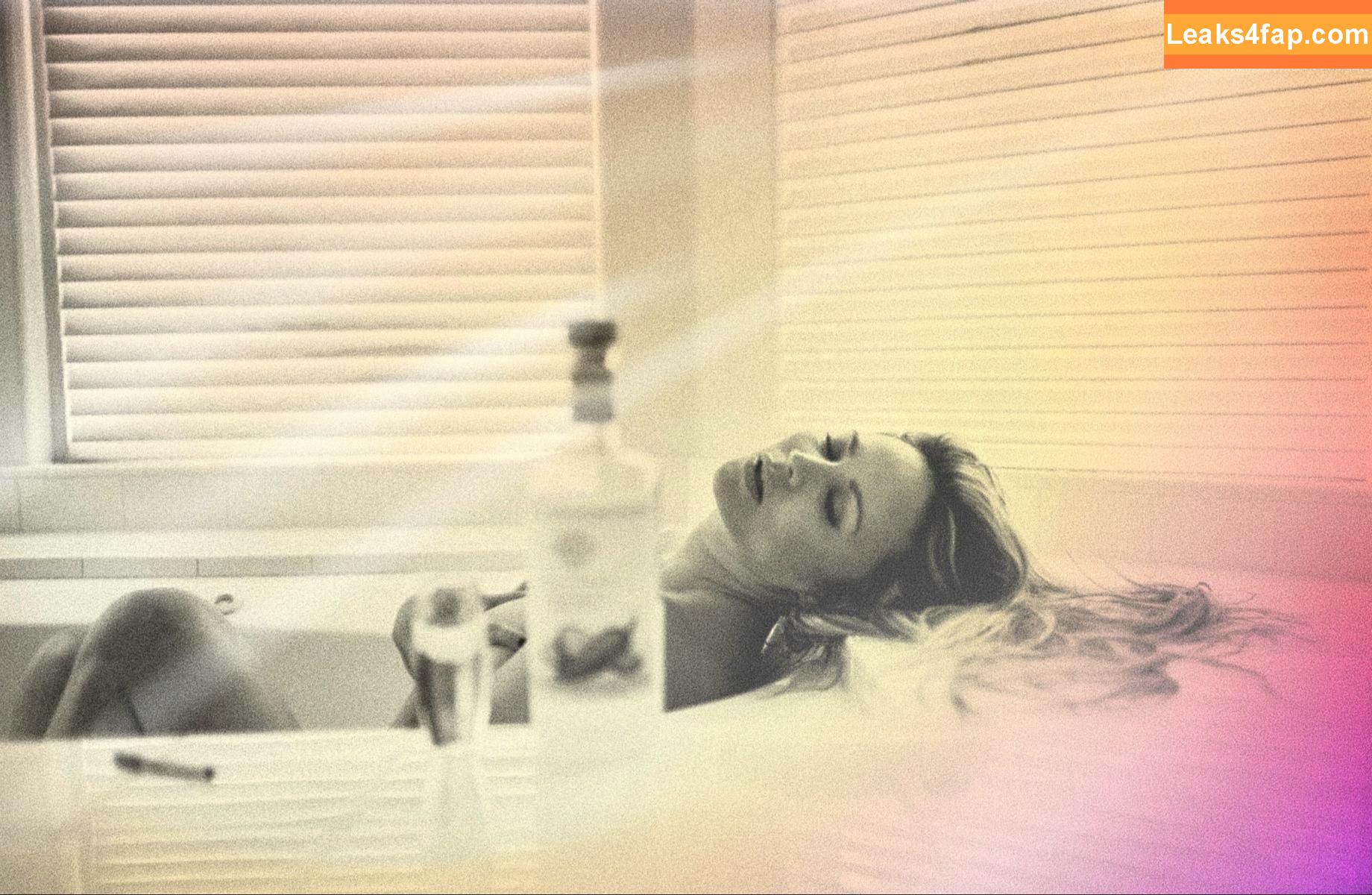 Moon Bloodgood / realmoonbloodgood слитое фото фото #0045