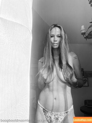 Moon Bloodgood фото #0103