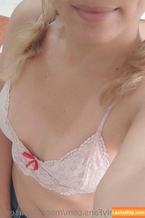 moon.flacasexy photo #0005