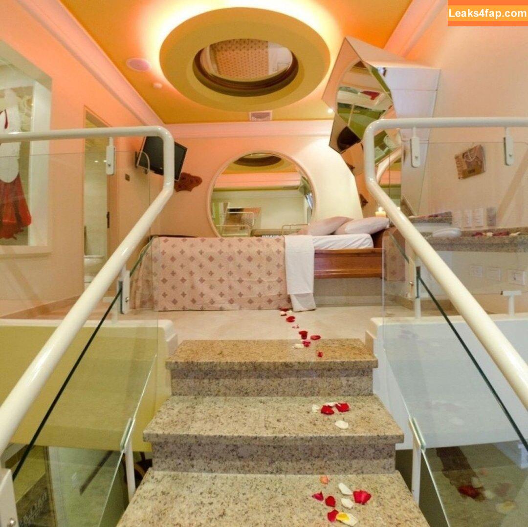 MoonAlessa / alessa__moon / lunaalessandra leaked photo photo #0182