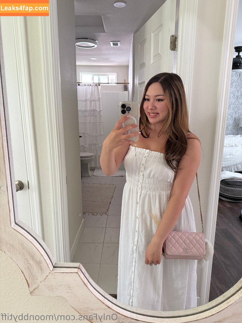 moonbbytiff /  leaked photo photo #0019