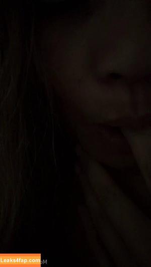 Moonbloodgood photo #0027